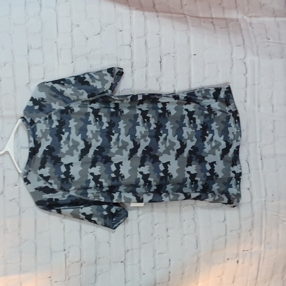 ZONE Pro Mens  Cameo Activewear Shirt‎ sz M New - Picture 3 of 8